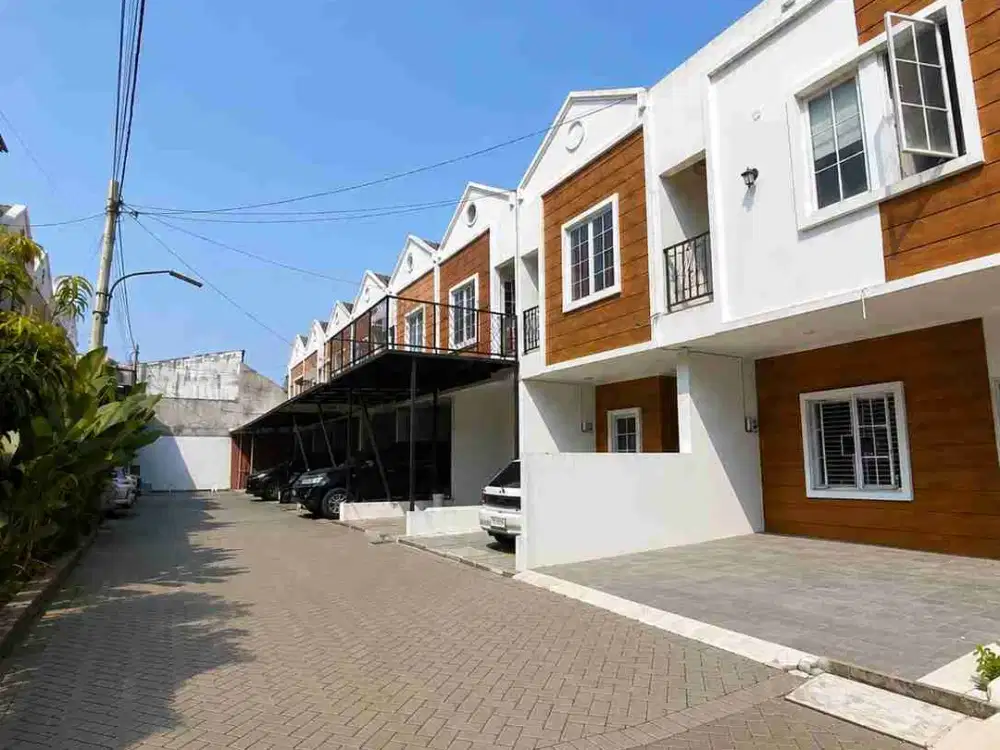 Rumah Ready Stock di Cinangka Pinggir Jalan Raya Dekat Toll Pamulang, Pondok Cabe, The Park Sawangan, Ciputat, Jaksel