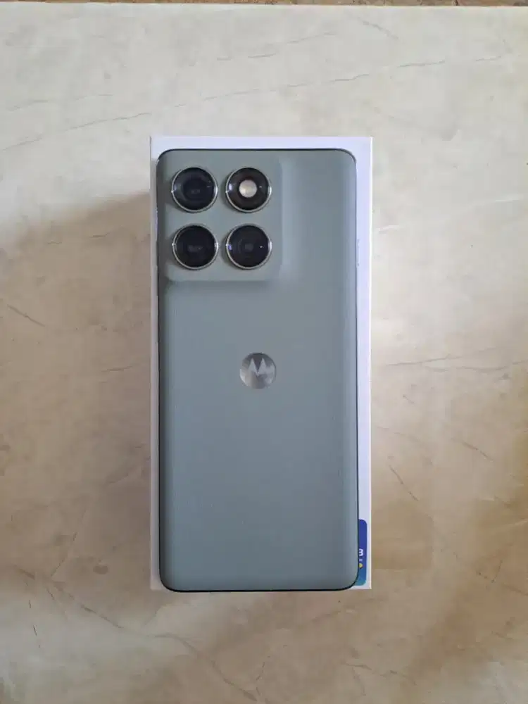 Motorola edge 60 pro 12/256gb