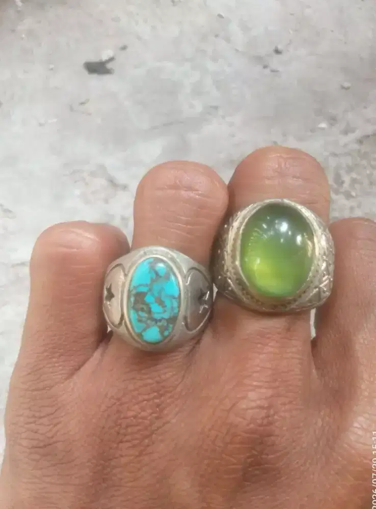 Batu pirus bio solar dan gelang pirus