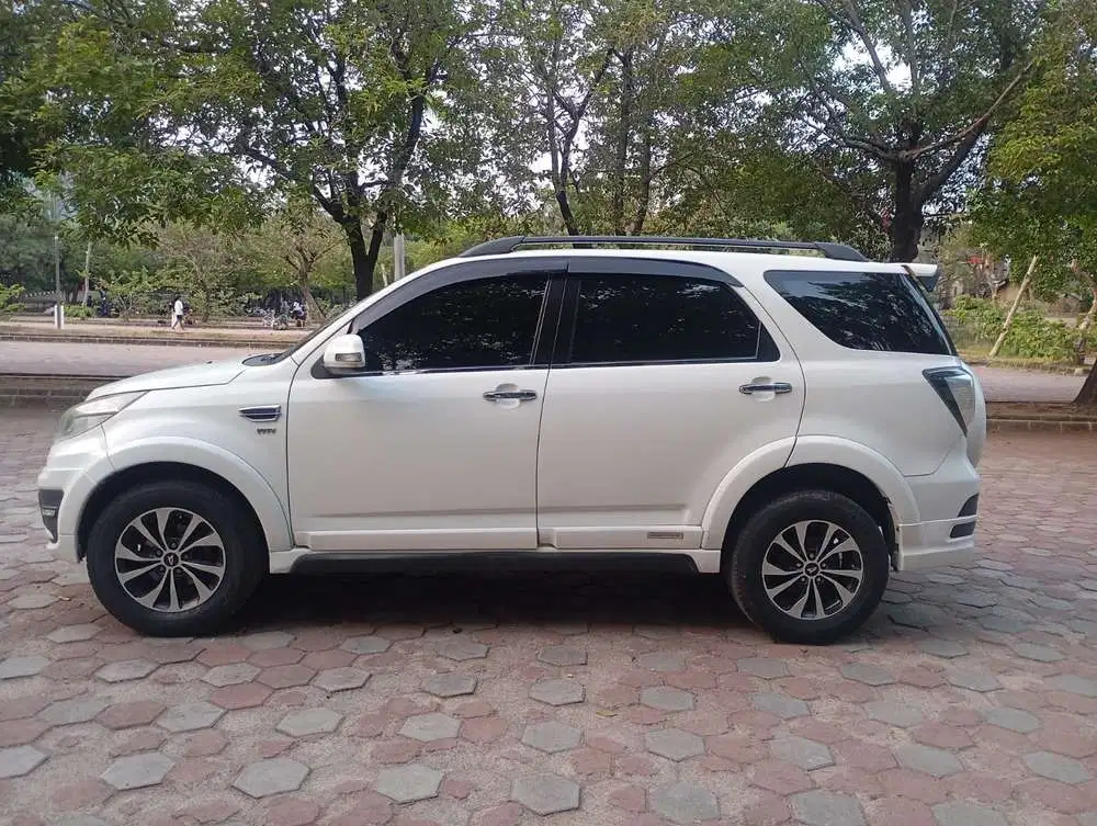 Daihatsu Terios R Adventure AT 2016 Bensin