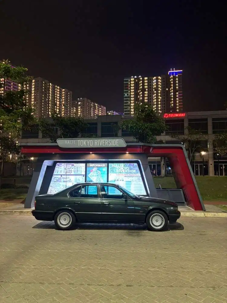 BMW 520i 1990 Bensin