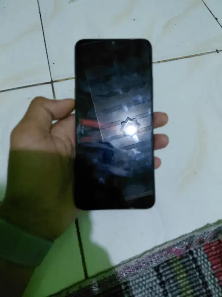Handphone Itel a70