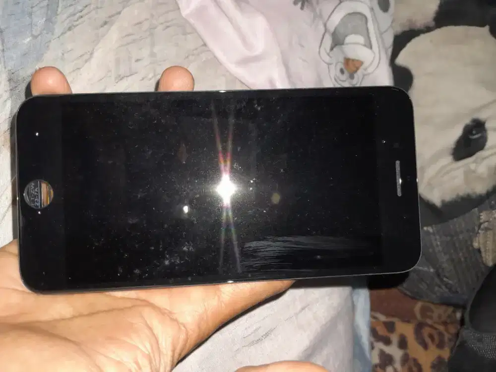 Kali ad yg minat lcd ip 7 plus masih aktif hrga bisa nego