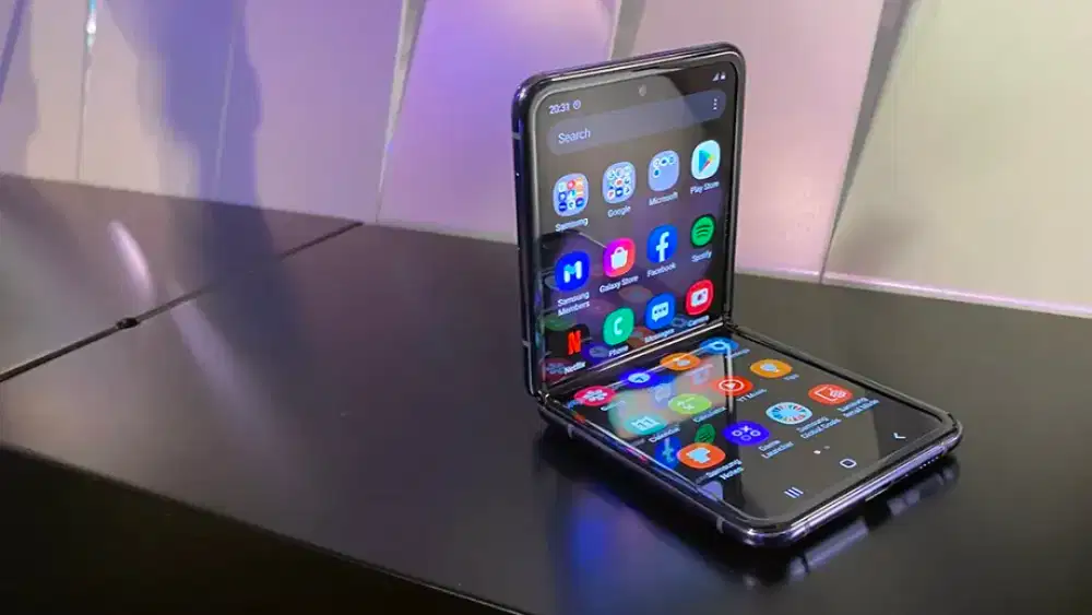 Samsung galaxy z flip 1