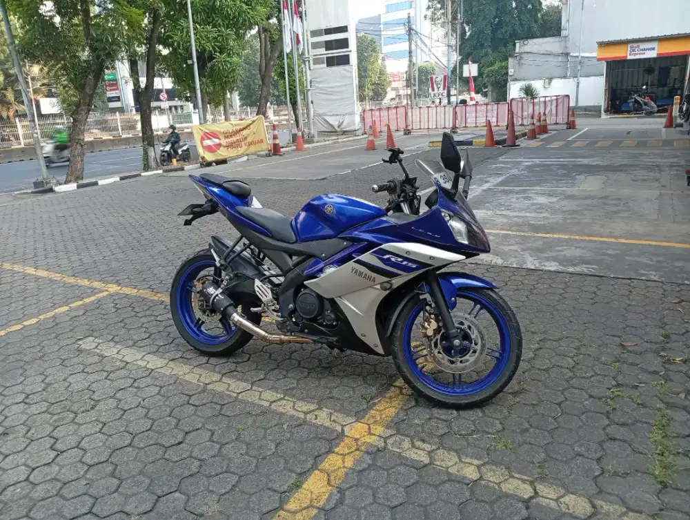 Jual cepat R15 V2 siap cepat dia dapat