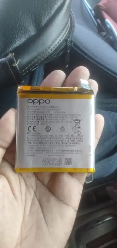 Di jual asli dan original batrai hp Oppo Reno 2 wa dan hp aja buruan
