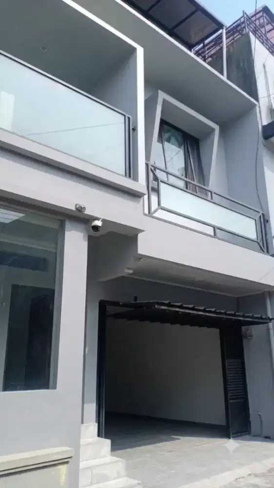 Di sewakan rumah, Rancaherang sarijadi Bandung