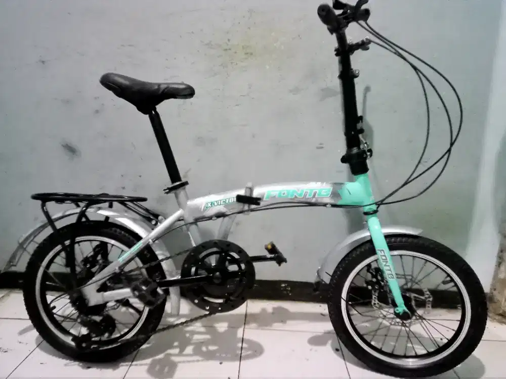 Dijual sepeda lipat merk FONTE ring 16 kondisi masih bagus Kker normal