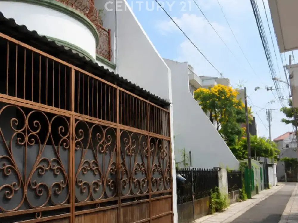 Rumah Cantik Di Rawasari Barat 3 Lantai Siap Huni