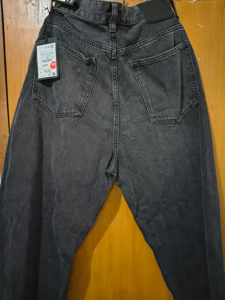 Jual celana pull and bear Relaxed fit baggy