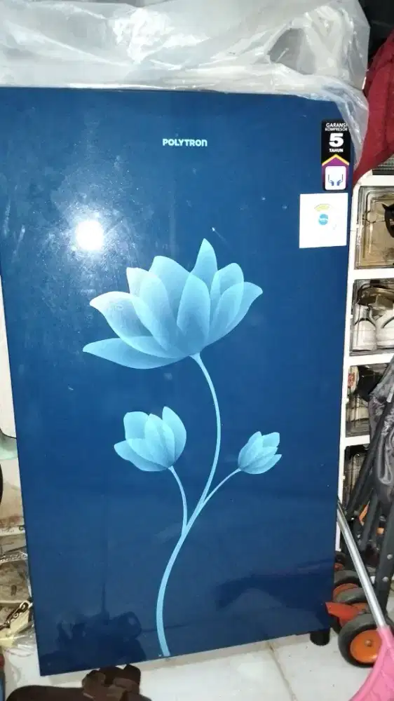 Kulkas Polytron 1pintu warna biru