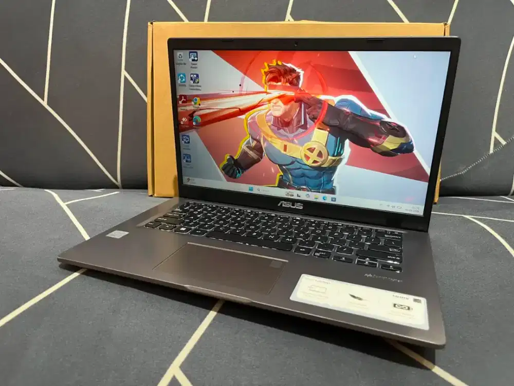 Asus vivobook a416j

Core i3 1005g1 
Ram 8gb 
Ssd 256gb