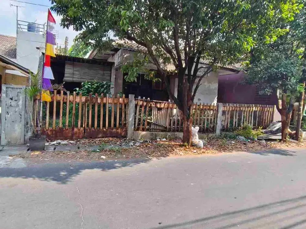 Rumah hitung tanah 1.25 M luas tanah 154 strategis bisa untuk usaha di pondok Pekayon Indah