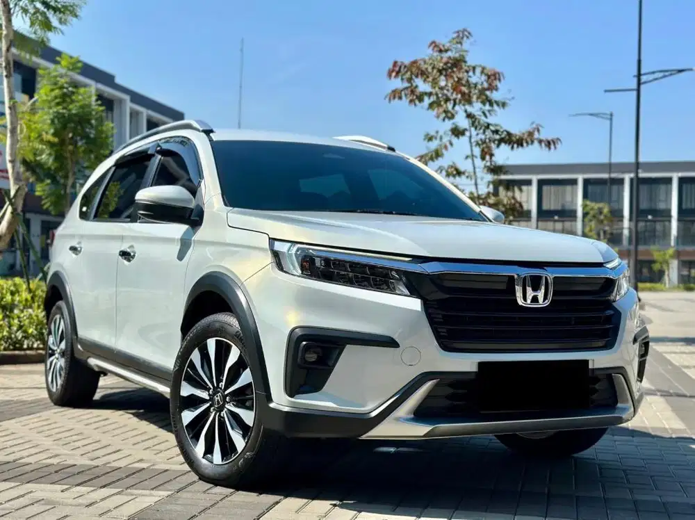(KM 27 RIBU) HONDA BRV PRESTIGE SENSING MATIC 2023 PUTIH