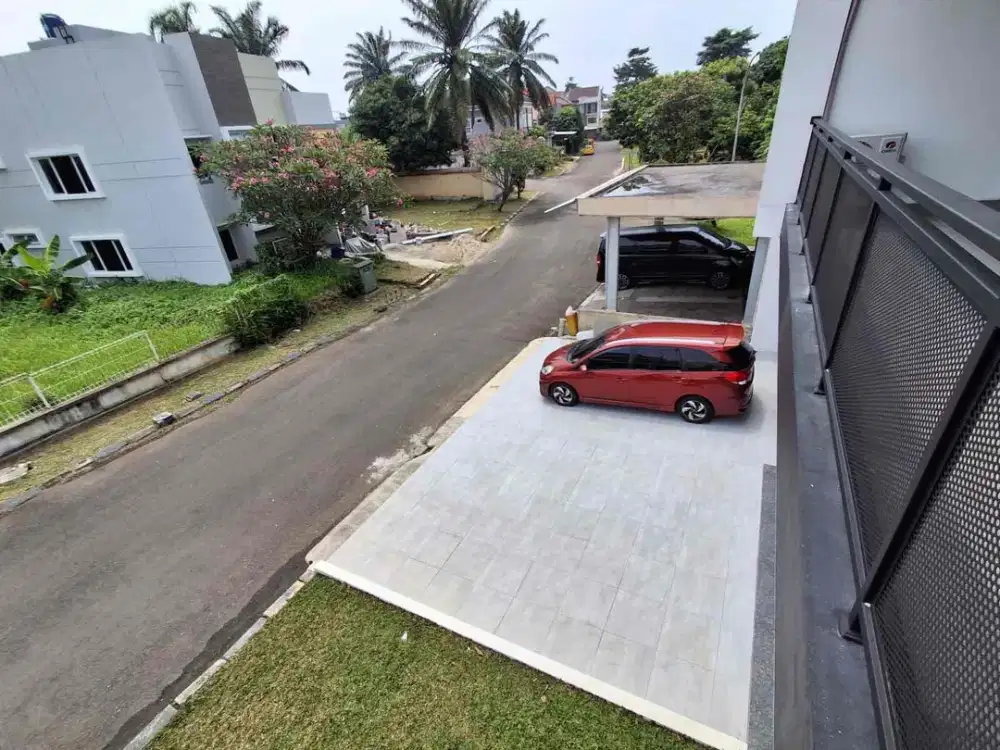 Rumah Baru 3 Lantai Hoek Selatan di Cluster Flamboyan Alam Sutera Tangerang
