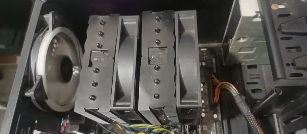 KOMPUTER RYZEN 5 5500 - RAM 32 - BANYAK BONUS NYA