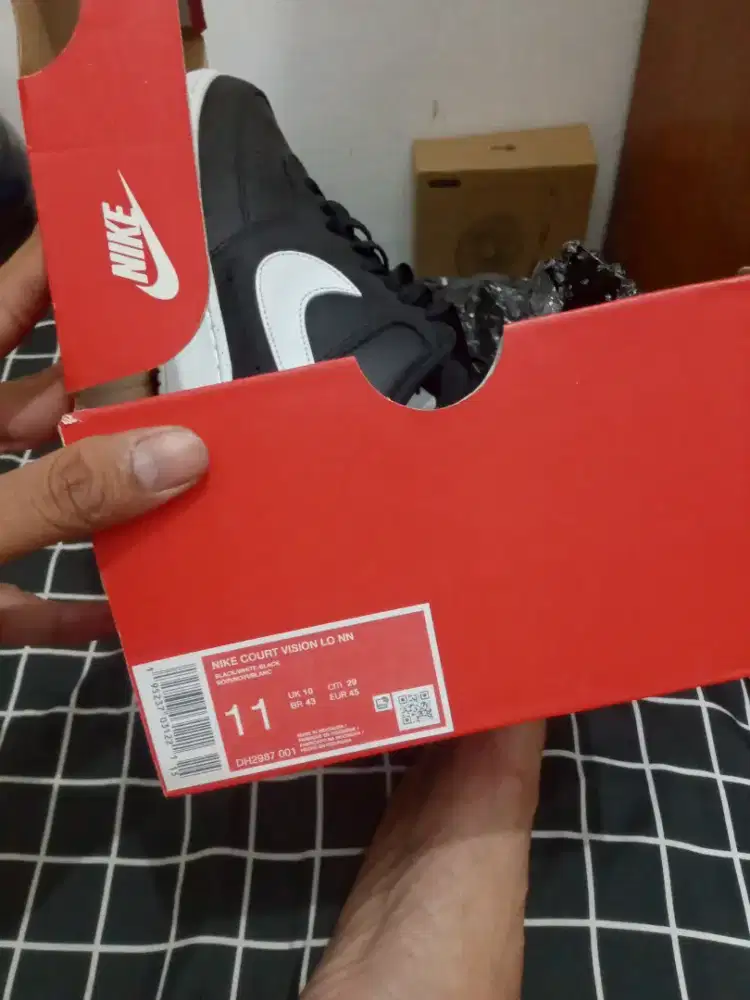 sepatu nike vision low