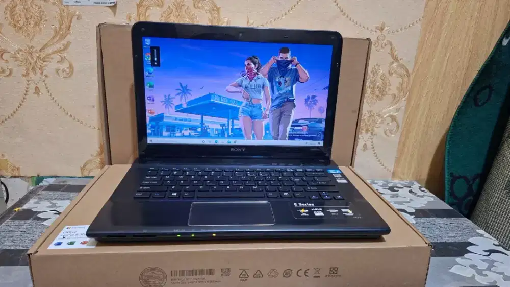Laptop Sony Vaio SVE14133CVB