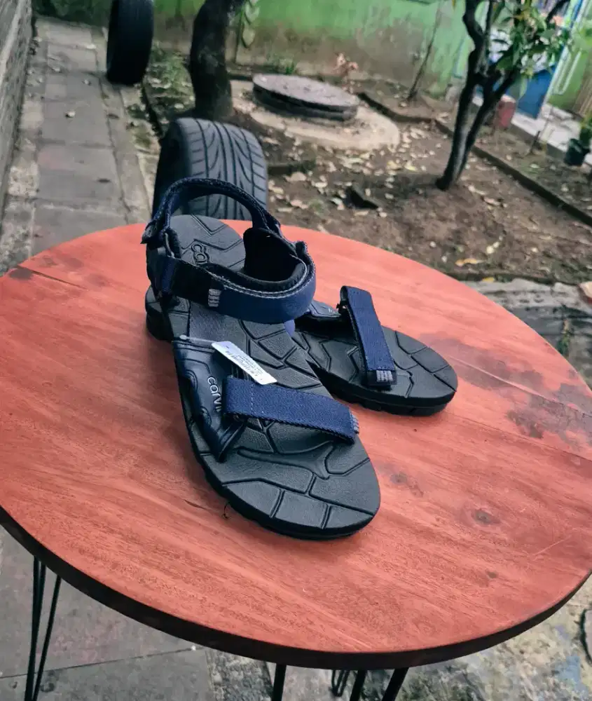 CARVIL Sandal Gunung Outdoor Gutron Navy On Black • SIZE 44 ( 29cm ) •