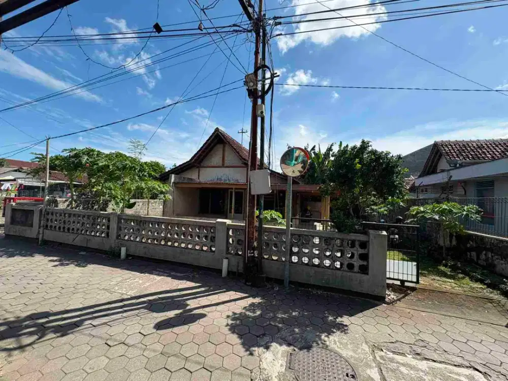 Tanah Luas Bonus Rumah Dalam Kota Jogja