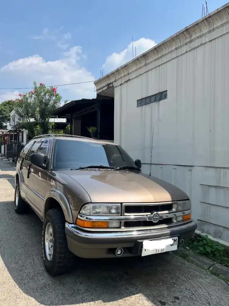 Opel blazer LT DOHC tahun 2000 MT juall cepaaaatt
