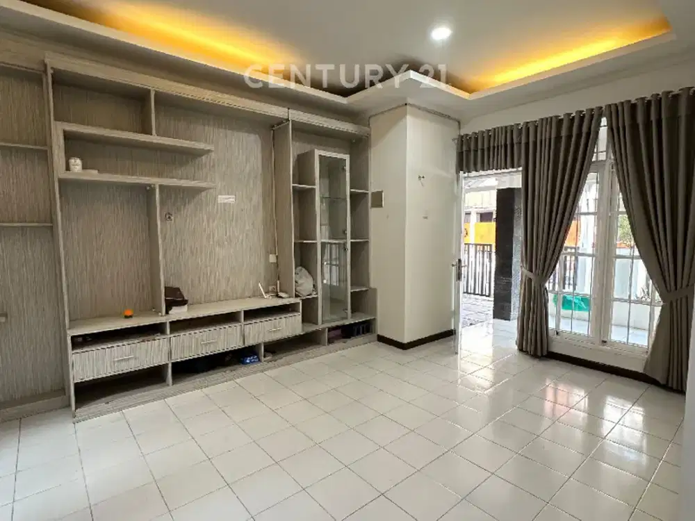 Disewakan Rumah 1 Lantai  Semi Furnished Di Bintaro