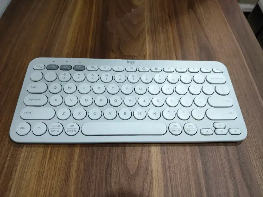 Logitech Pebble Keys 2 K380s Keyboard Wireless Bluetooth Multi - Putih