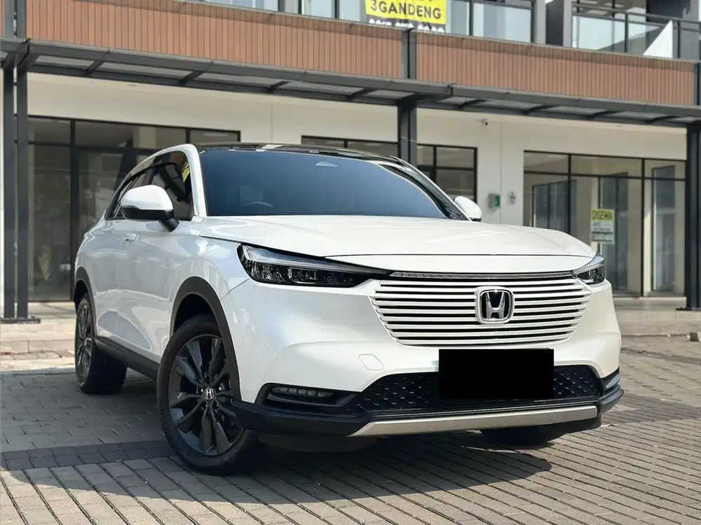 (KM 8 RIBU) HONDA HRV SE SENSING BENSIN MATIC 2024/2025  PUTIH