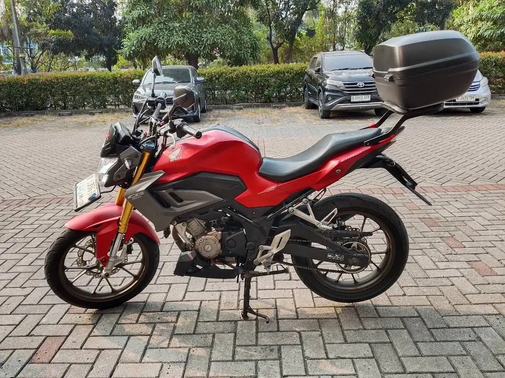 CB150R Matte Red SE