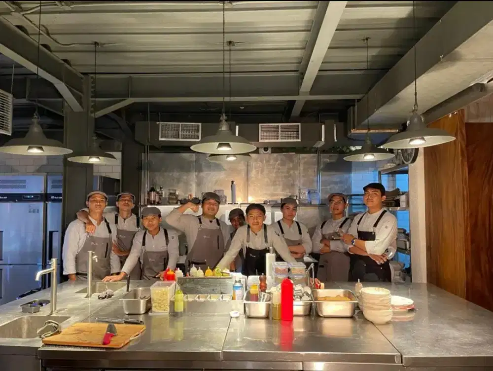 Manager, Junior & Senior Cook, Cashier, Helper Foodcourt Chinese Food