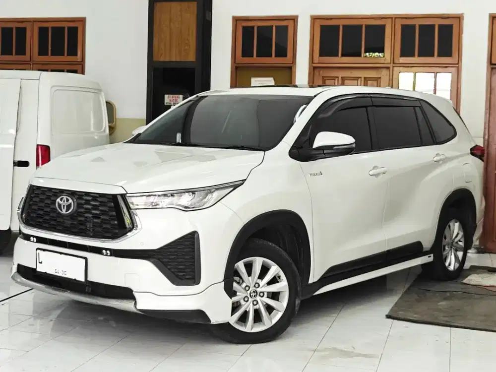 Km9rb 2025 Innova Zenix Hybrid V Modellista HV Automatic AT Putih 2024