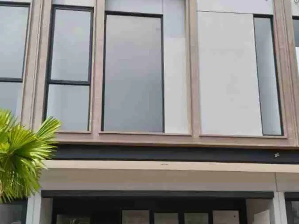 Dijual/Disewakan
Ruko Strategis Siap Pakai
Hive Crest
Park Serpong