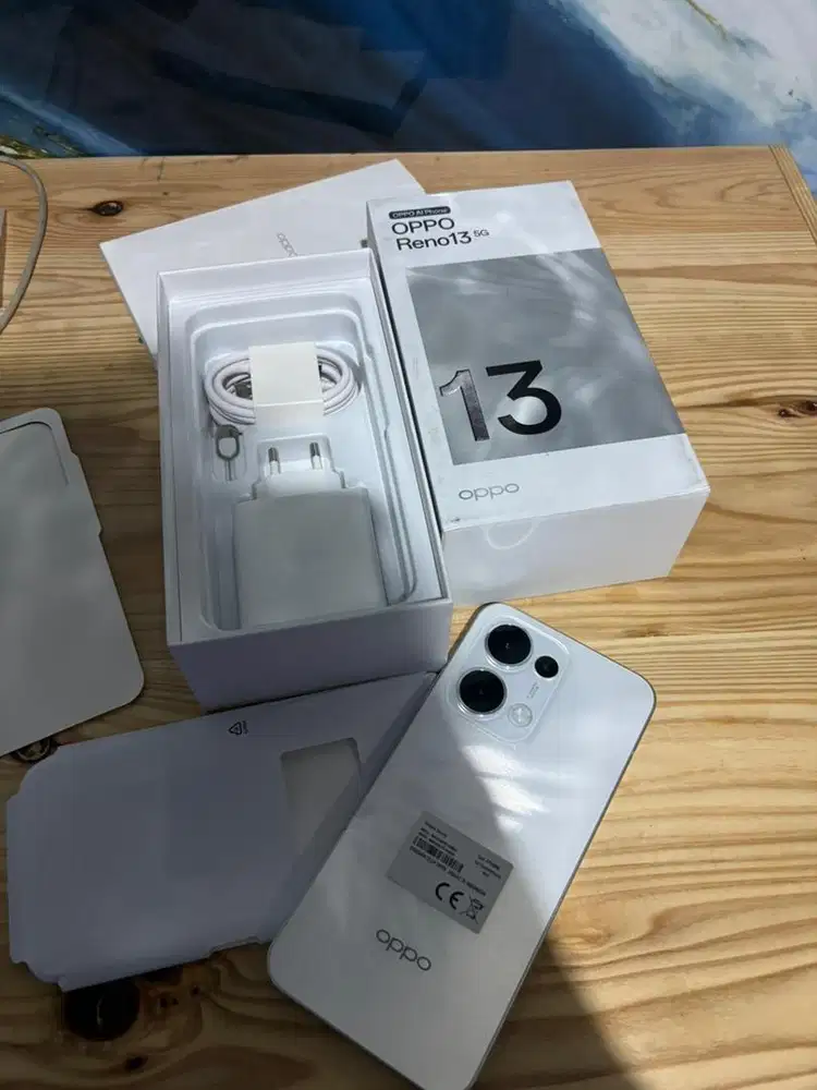 Oppo reno 13 5G