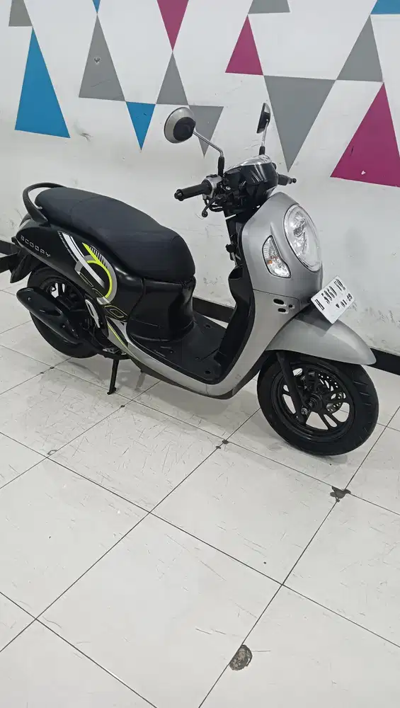 Honda New Scoopy Stylish 2023 Dp.100 ribu