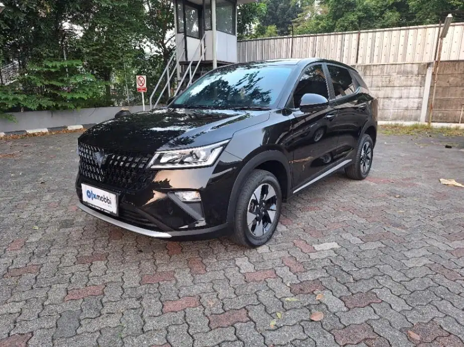 Cash dan Credit Wuling Alvez AT 2023 UIZ