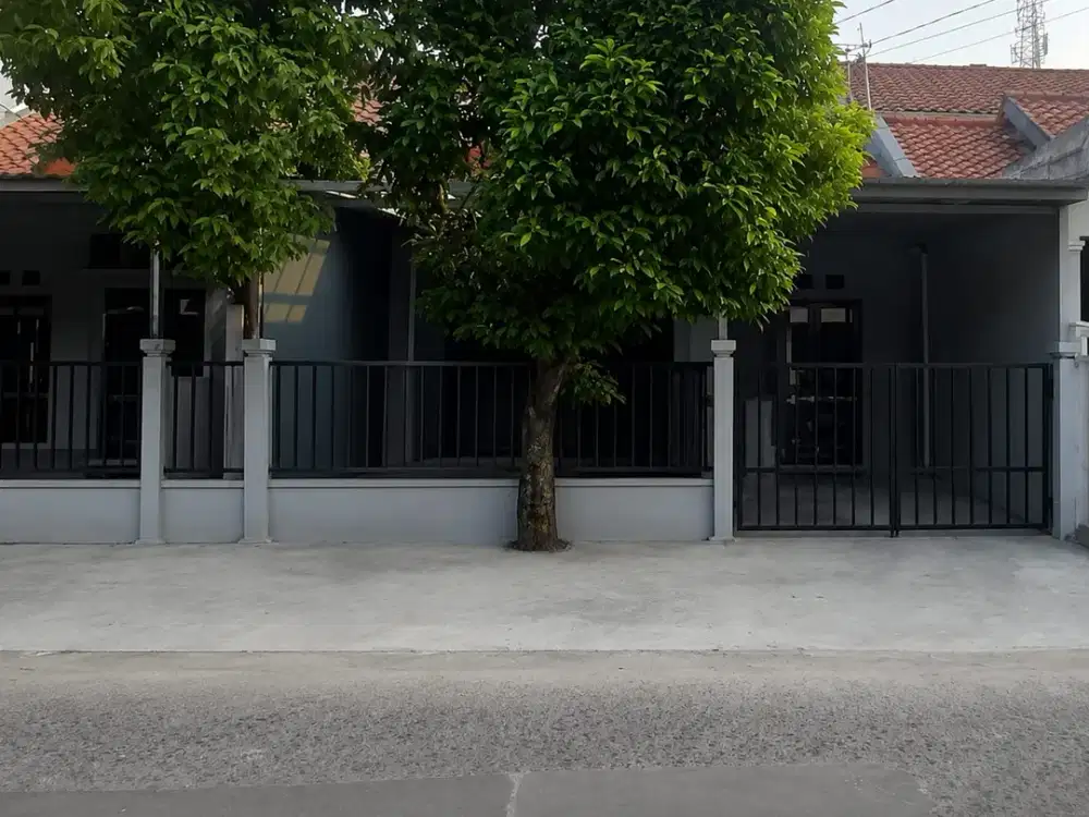 Disewakan rumah baru renovasi di Harapan Indah Cluster Taman Sari Bekasi