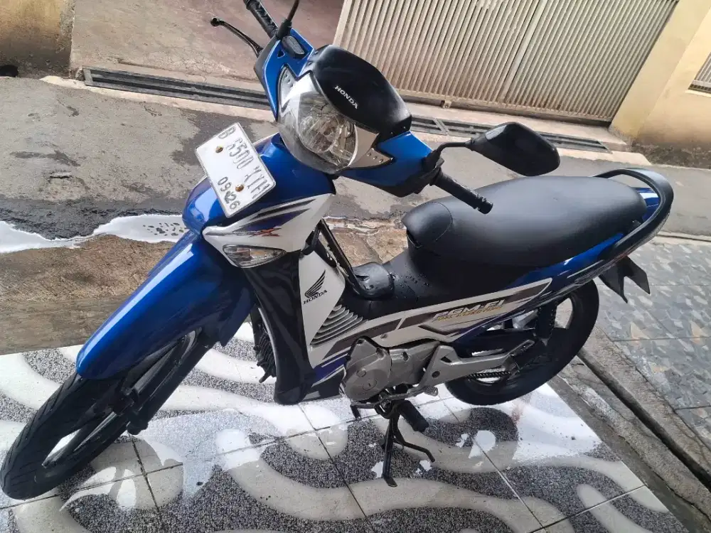 Honda Supra X 125 old Fuel injection langka