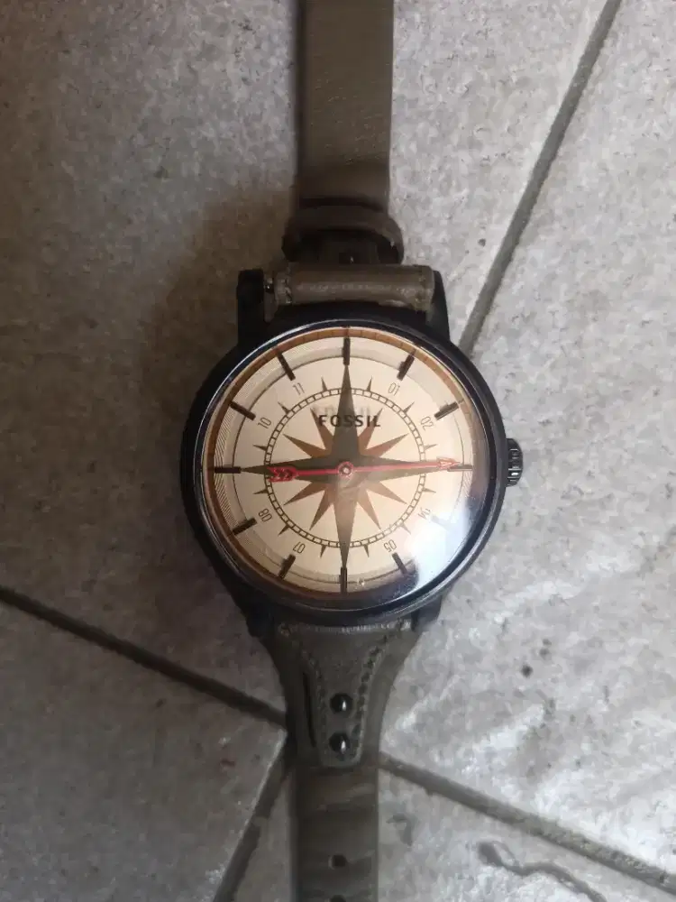 Jam tangan fossil type ES4044