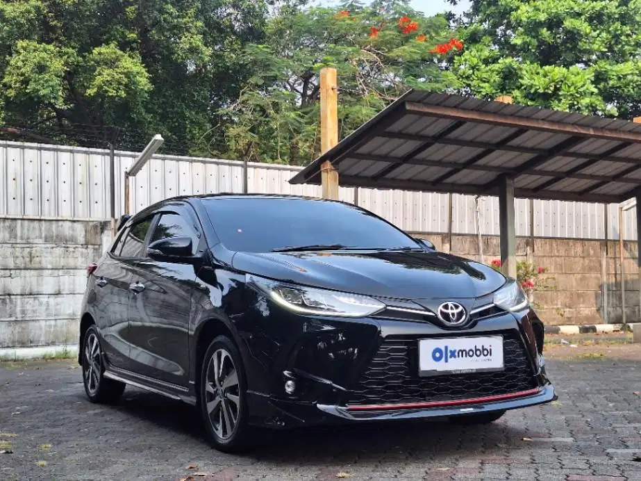 Cash dan Credit Toyota Yaris AT 2021 BRV
