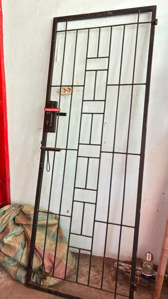 Pintu + Jendela teralis besi custom