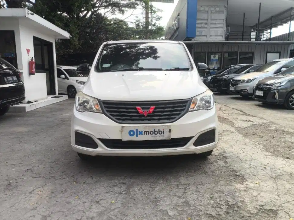 LOW DP Wuling Formo 1.2 Blind Van Bensin-MT 2021 3FO