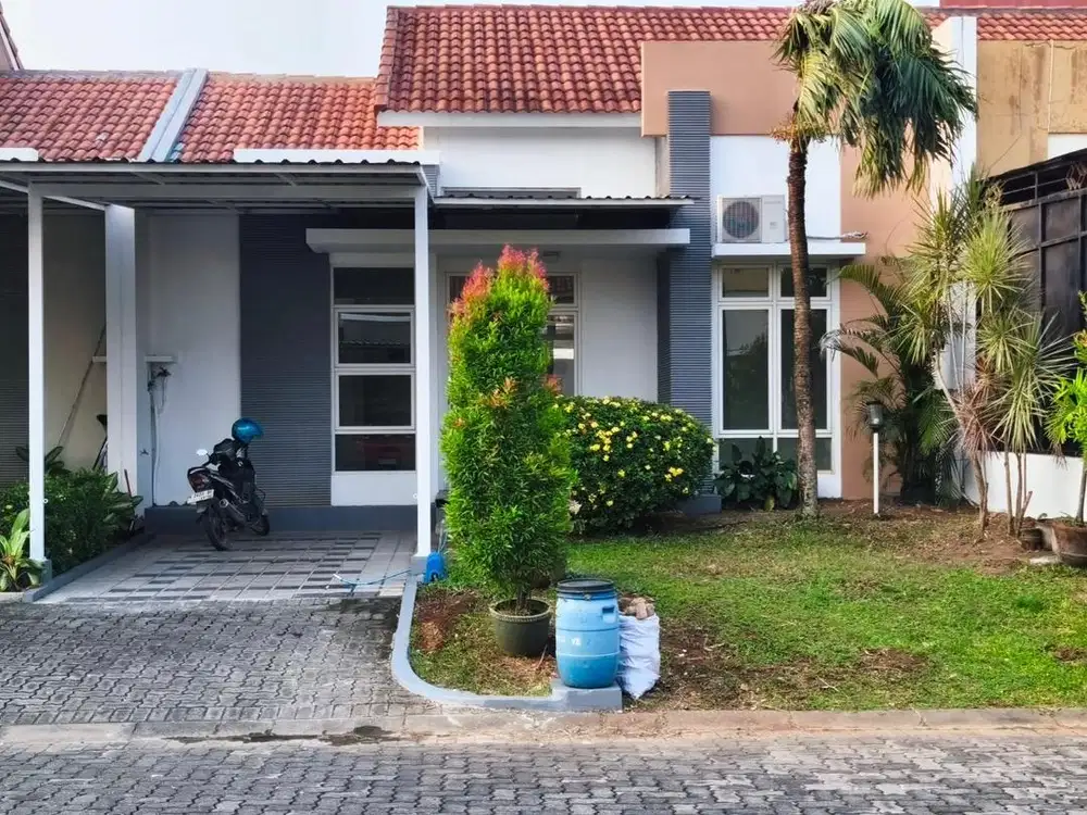 RUMAH GRAHA PADMA SEMARANG