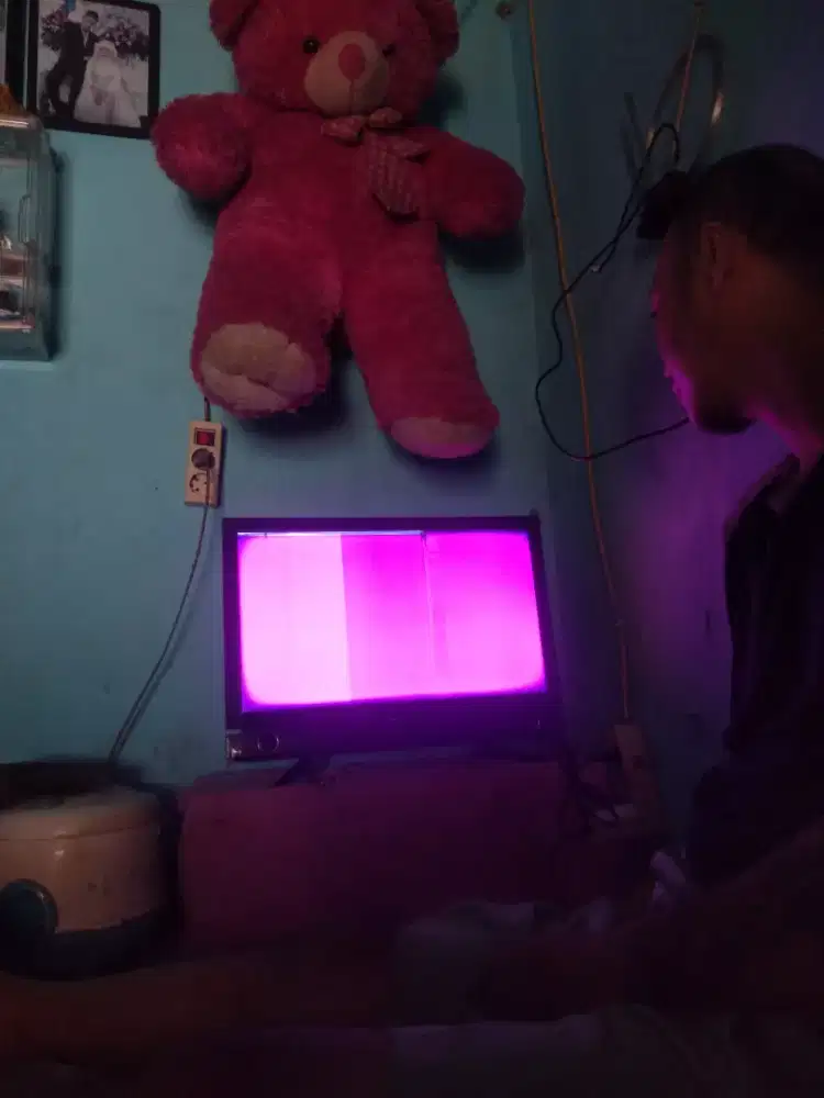 Jual TV Polytron 22 inch, +minus