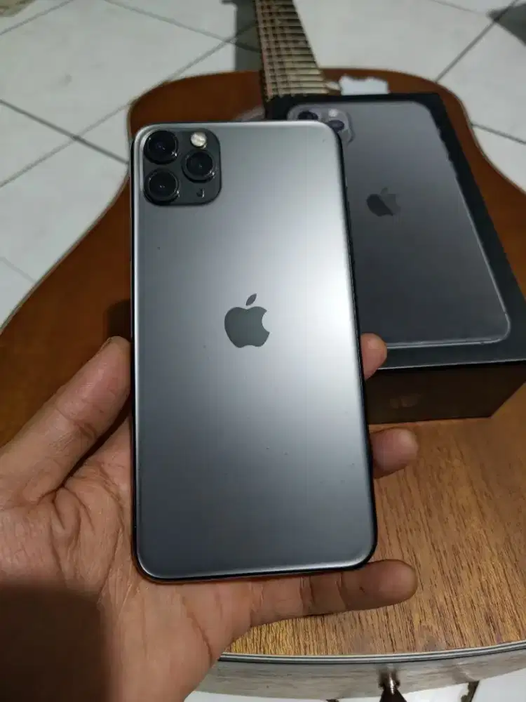 iPhone 11 Pro Max 257 GB Fullset