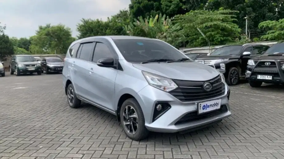 Cash dan Credit Daihatsu Sigra AT 2022 HKB