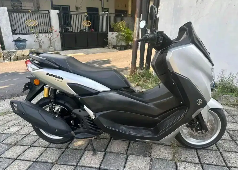 Yamaha NMAX 2021, plat baru