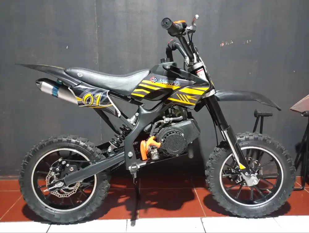 Motor cross anak