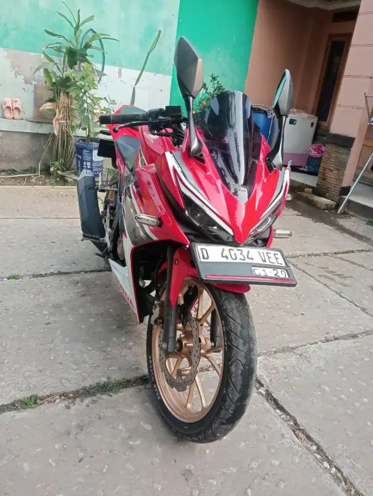 Honda CBR 150 THN 2018