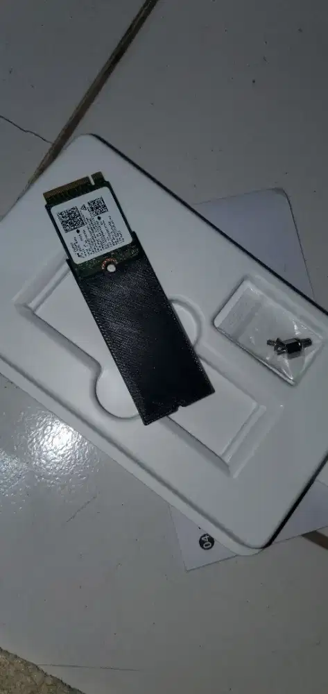 Ssd sk henyix 512gb new blm terpakai