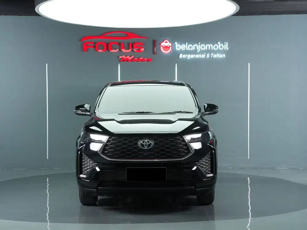 Toyota Zenix 2.0 G Hybrid HV CVT AT Hitam Metalik 2023 Like New Low KM
